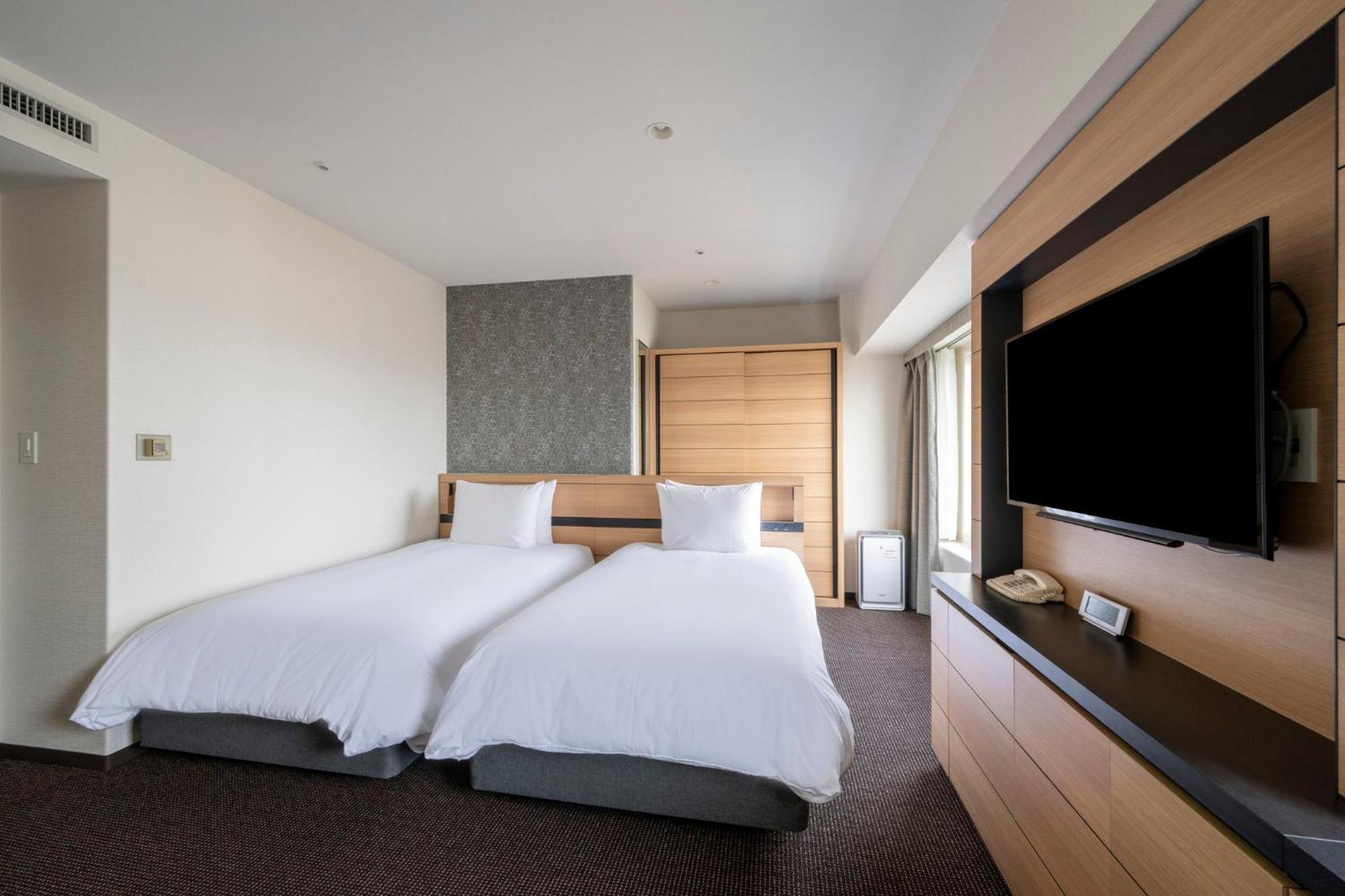 Ana Crowne Plaza Sapporo By Ihg Hotel Екстериор снимка
